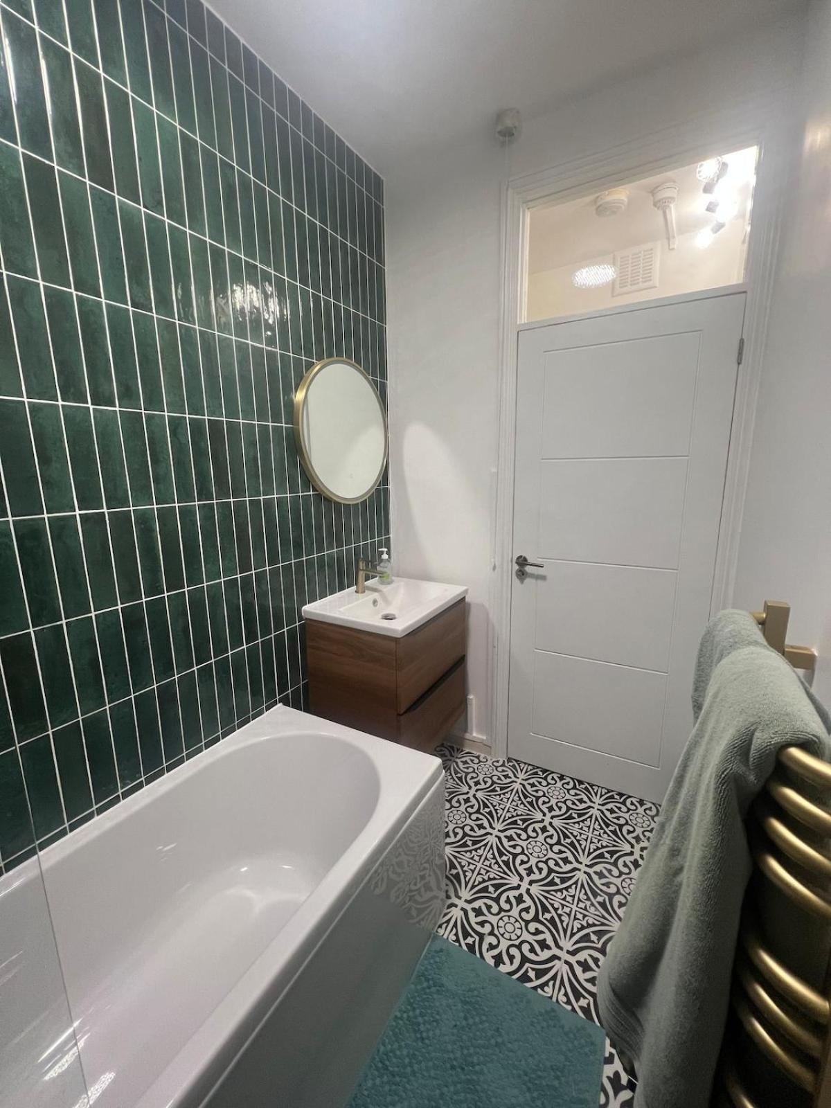 Cosy One Bedroom Flat In Newcross